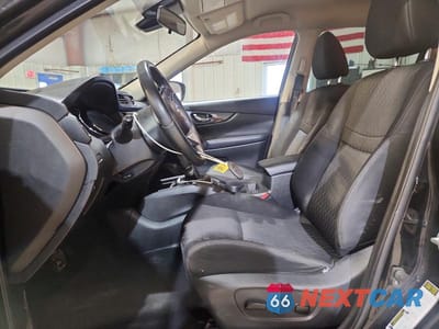 Zdjęcie 7 z 14 samochodu: 2020 NISSAN ROGUE SV VIN:KNMAT2MV0LP508283 - miniatura
