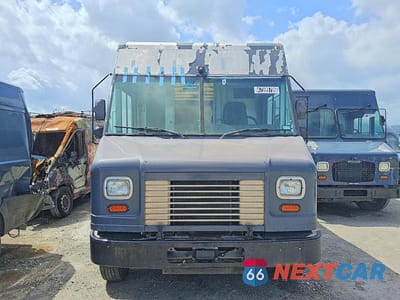 Piąte zdjęcie samochodu w środku: 2020 FORD F59 DELIVERY TRUCK VIN:1F65F5KN4L0A10466 - miniatura