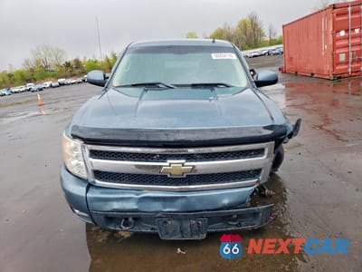 Piąte zdjęcie samochodu w środku: 2008 CHEVROLET SILVERADO K1500 VIN:1GCEK19J98Z271471 - miniatura