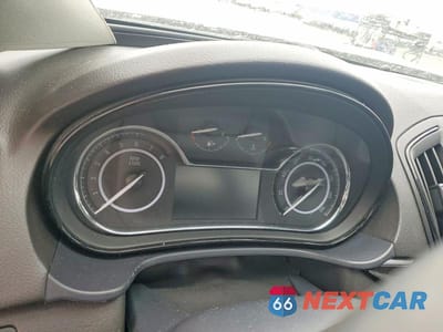 Zdjęcie 9 z 11 samochodu: 2017 BUICK REGAL PREMIUM VIN:2G4GR5GX6H9131631 - miniatura