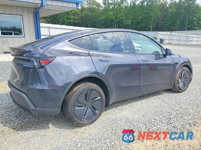 Trzecie zdjęcie samochodu z tyłu: 2026 TESLA MODEL Y VIN:7SAYGDEE4TA598044 - miniatura
