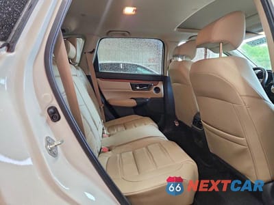 Zdjęcie 11 z 13 samochodu: 2017 HONDA CR-V TOURING VIN:2HKRW2H91HH650118 - miniatura