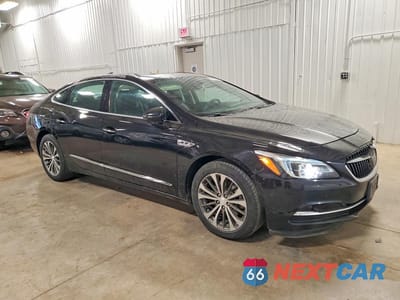 Czwarte zdjęcie samochodu z boku: 2019 BUICK LACROSSE PREMIUM VIN:1G4ZT5SS5KU101732 - miniatura