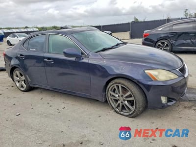 Czwarte zdjęcie samochodu z boku: 2008 LEXUS IS 250 BASE VIN:JTHBK262085060350 - miniatura