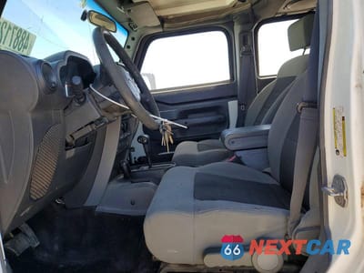 Zdjęcie 7 z 12 samochodu: 2008 JEEP WRANGLER UNLIMITED X VIN:1J4GA39188L575377 - miniatura