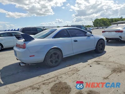 Trzecie zdjęcie samochodu z tyłu: 2000 HONDA ACCORD EX VIN:1HGCG2255YA015131 - miniatura