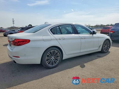 Trzecie zdjęcie samochodu z tyłu: 2017 BMW 530 XI VIN:WBAJA7C35HG904815 - miniatura
