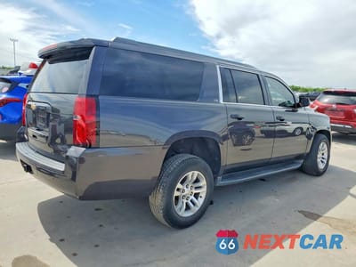 Trzecie zdjęcie samochodu z tyłu: 2016 CHEVROLET SUBURBAN C1500 LS VIN:1GNSCGKC0GR363198 - miniatura