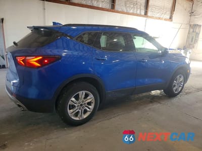 Trzecie zdjęcie samochodu z tyłu: 2019 CHEVROLET BLAZER 3LT VIN:3GNKBDRS6KS637170 - miniatura