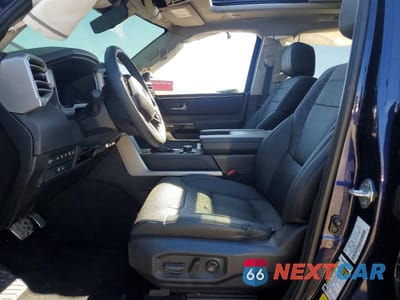 Zdjęcie 7 z 13 samochodu: 2024 TOYOTA SEQUOIA LIMITED VIN:7SVAAABA5RX047970 - miniatura