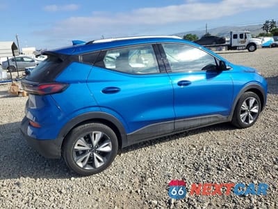 Trzecie zdjęcie samochodu z tyłu: 2022 CHEVROLET BOLT EUV LT VIN:1G1FY6S05N4123546 - miniatura
