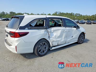 Trzecie zdjęcie samochodu z tyłu: 2026 HONDA ODYSSEY TOURING VIN:5FNRL6H83TB028764 - miniatura
