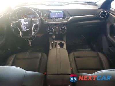 Zdjęcie 8 z 13 samochodu: 2019 CHEVROLET BLAZER 3LT VIN:3GNKBDRS6KS637170 - miniatura