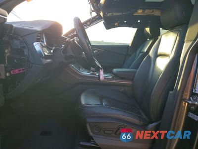 Zdjęcie 7 z 12 samochodu: 2019 AUDI Q8 PREMIUM PLUS S-LINE VIN:WA1EVAF17KD005862 - miniatura