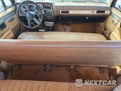 Zdjęcie 8 z 11 samochodu: 1985 CHEVROLET K30 VIN:1GCHK33WXFS131643 - miniatura
