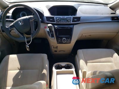 Zdjęcie 8 z 13 samochodu: 2014 HONDA ODYSSEY EX VIN:5FNRL5H4XEB074800 - miniatura