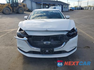 Piąte zdjęcie samochodu w środku: 2018 MAZDA 6 SPORT VIN:JM1GL1UM7J1330092 - miniatura