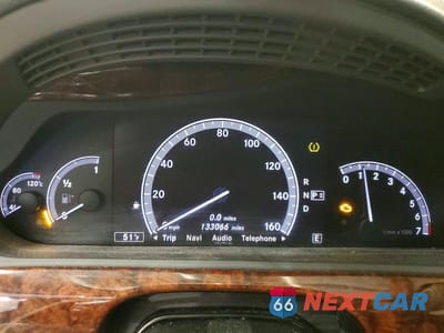 Zdjęcie 9 z 11 samochodu: 2013 MERCEDES-BENZ S 550 4MATIC VIN:WDDNG9EB8DA497465 - miniatura