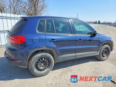 Trzecie zdjęcie samochodu z tyłu: 2013 VOLKSWAGEN TIGUAN S VIN:WVGKV3AX9DW577714 - miniatura