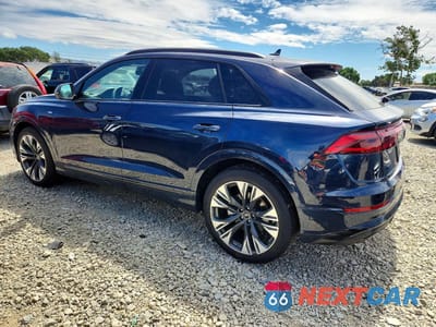 Drugie zdjęcie samochodu z przodu: 2025 AUDI Q8 PRESTIGE S-LINE VIN:WA1FVBF10SD037286 - miniatura