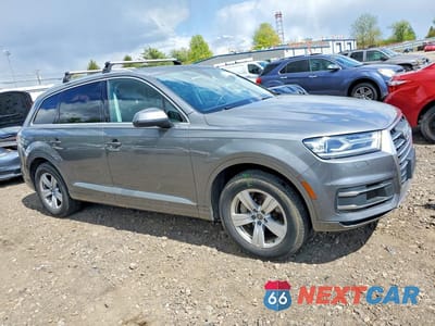 Czwarte zdjęcie samochodu z boku: 2018 AUDI Q7 PREMIUM VIN:WA1AHAF76JD005344 - miniatura
