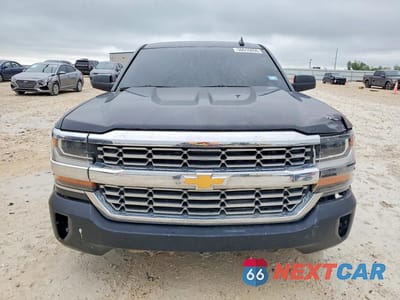 Piąte zdjęcie samochodu w środku: 2016 CHEVROLET SILVERADO C1500 LT VIN:1GCRCREC1GZ323808 - miniatura