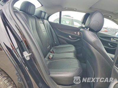 Zdjęcie 10 z 12 samochodu: 2018 MERCEDES-BENZ E 300 VIN:WDDZF4JB5JA382640 - miniatura