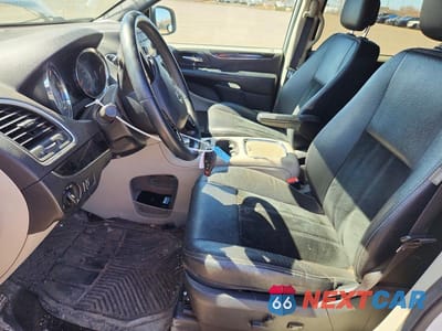 Zdjęcie 7 z 12 samochodu: 2016 DODGE GRAND CARAVAN SE VIN:2C4RDGBG9GR197507 - miniatura