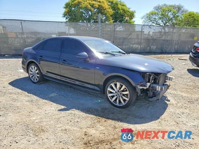 Czwarte zdjęcie samochodu z boku: 2018 AUDI A4 PREMIUM VIN:WAUKMAF41JA216025 - miniatura