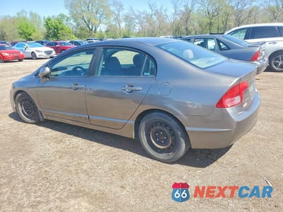 Drugie zdjęcie samochodu z przodu: 2008 HONDA CIVIC LX VIN:1HGFA16538L109712 - miniatura