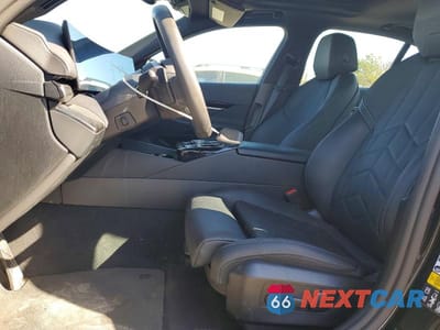 Zdjęcie 7 z 13 samochodu: 2024 BMW 530 XI VIN:WBA53FJ09RCP67885 - miniatura
