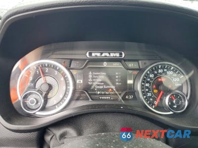 Zdjęcie 9 z 12 samochodu: 2020 RAM 1500 LARAMIE VIN:1C6SRFJT3LN288749 - miniatura