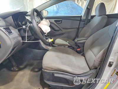 Zdjęcie 7 z 13 samochodu: 2014 HYUNDAI ELANTRA SE VIN:5NPDH4AE3EH514933 - miniatura
