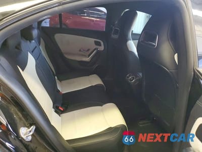 Zdjęcie 10 z 12 samochodu: 2020 MERCEDES-BENZ CLA AMG 35 4MATIC VIN:W1K5J5BB4LN110657 - miniatura