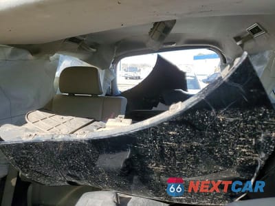 Zdjęcie 10 z 13 samochodu: 2016 LEXUS GX 460 VIN:JTJBM7FX0G5129649 - miniatura