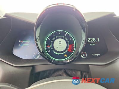 Zdjęcie 9 z 12 samochodu: 2019 ASTON MARTIN VANTAGE VIN:SCFSMGAWXKGN01076 - miniatura