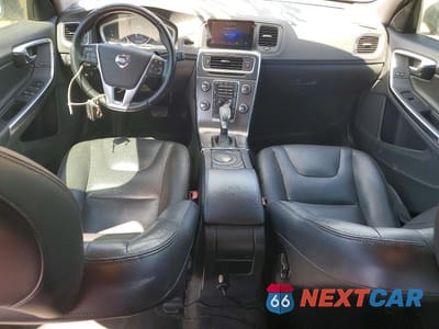 Zdjęcie 8 z 12 samochodu: 2015 VOLVO S60 PREMIER VIN:YV126MFB9F2301283 - miniatura
