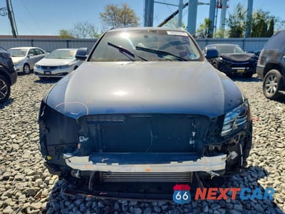 Piąte zdjęcie samochodu w środku: 2012 AUDI Q5 PREMIUM PLUS VIN:WA1LFAFP5CA064159 - miniatura