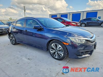 Czwarte zdjęcie samochodu z boku: 2018 HONDA CIVIC EX VIN:JHMFC1F38JX039662 - miniatura