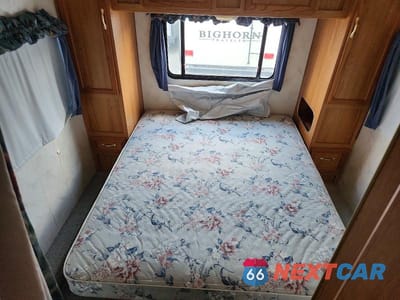 Zdjęcie 9 z 10 samochodu: 1997 FORD ECONOLINE E450 SUPER DUTY CUTAWAY VAN RV VIN:1FDLE40S2VHB27859 - miniatura