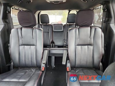 Zdjęcie 10 z 13 samochodu: 2017 DODGE GRAND CARAVAN GT VIN:2C4RDGEG2HR758336 - miniatura