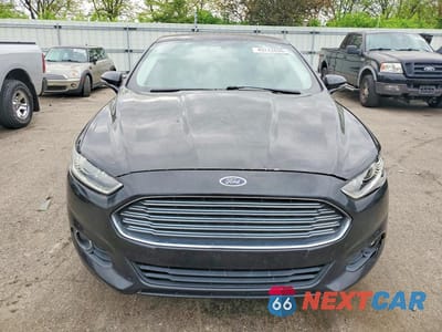 Piąte zdjęcie samochodu w środku: 2013 FORD FUSION SE VIN:3FA6P0HR4DR368363 - miniatura