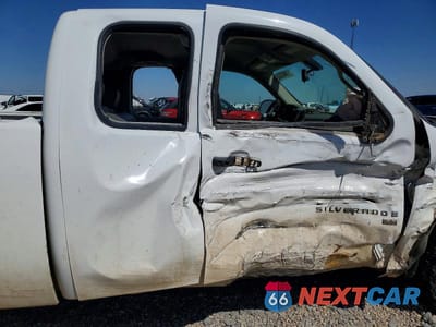 Zdjęcie 10 z 12 samochodu: 2009 CHEVROLET SILVERADO K1500 VIN:1GCEK19C99Z150488 - miniatura
