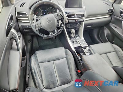 Zdjęcie 8 z 13 samochodu: 2018 MITSUBISHI ECLIPSE CROSS SE VIN:JA4AT5AA0JZ059511 - miniatura