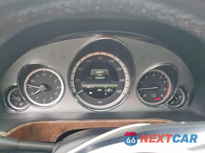Zdjęcie 9 z 12 samochodu: 2013 MERCEDES-BENZ E 350 4MATIC VIN:WDDHF8JB3DA733438 - miniatura