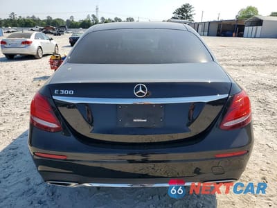 Zdjęcie 6 z 13 samochodu: 2018 MERCEDES-BENZ E 300 VIN:WDDZF4JB3JA376237 - miniatura
