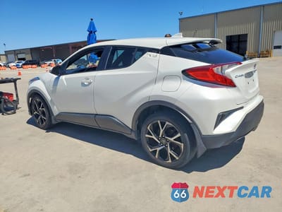 Drugie zdjęcie samochodu z przodu: 2018 TOYOTA C-HR XLE VIN:NMTKHMBX9JR056955 - miniatura