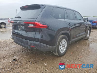 Trzecie zdjęcie samochodu z tyłu: 2024 TOYOTA GRAND HIGHLANDER XLE VIN:5TDAAAA55RS019039 - miniatura