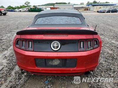 Zdjęcie 6 z 12 samochodu: 2013 FORD MUSTANG VIN:1ZVBP8EM8D5225836 - miniatura