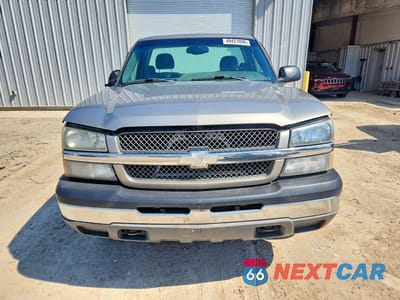 Piąte zdjęcie samochodu w środku: 2003 CHEVROLET SILVERADO K1500 VIN:1GCEK14V33Z240378 - miniatura